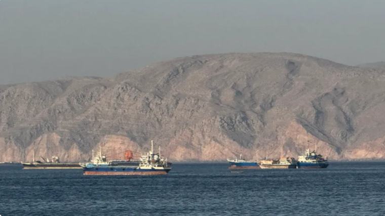 هرمز.. واشنطن تعد السفن وطهران تمنع العبور: من يسيطر على المضيق؟